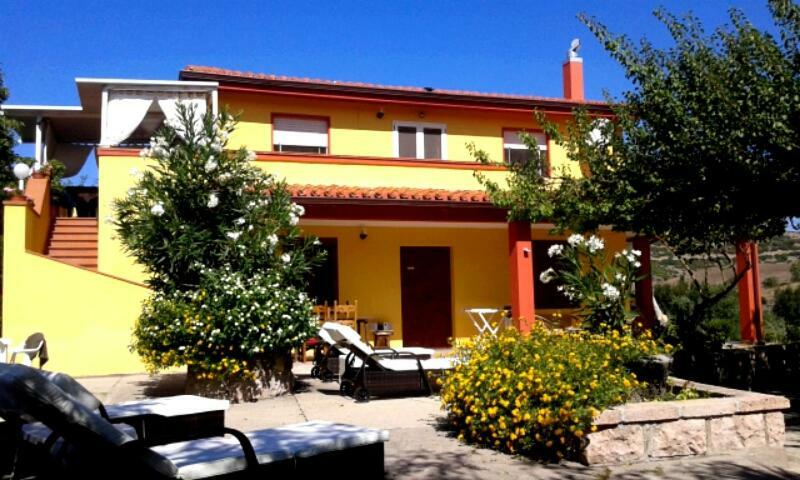 Bed & Breakfast Il Rosmarino Bosa Exterior foto